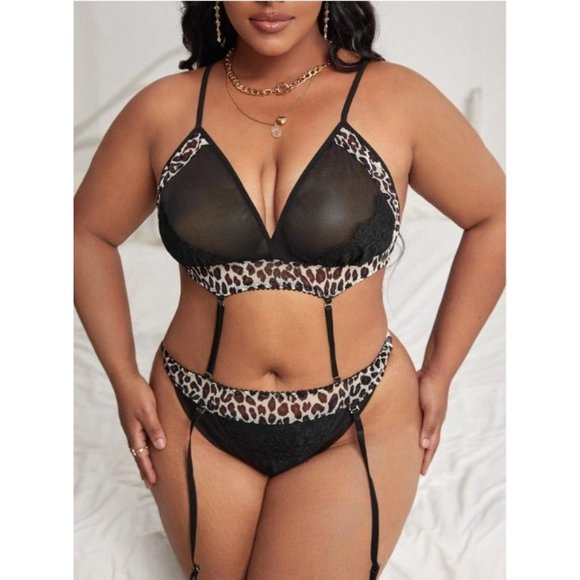 Size 16 Leopard Trim Mesh Garter Lingerie Set - Picture 2 of 4
